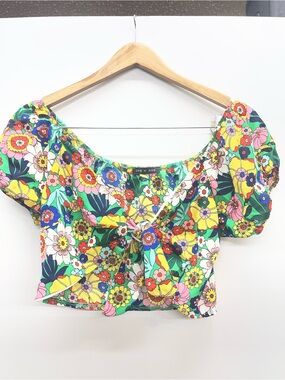 One By One Floral Tie-Front Crop Top - Multicolor Floral